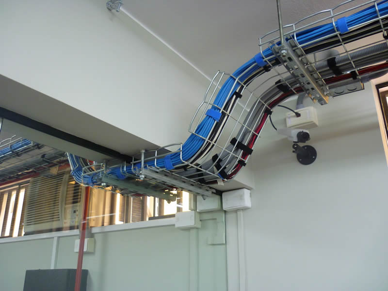 Servicios-de-instalaciones-redes-electricas4